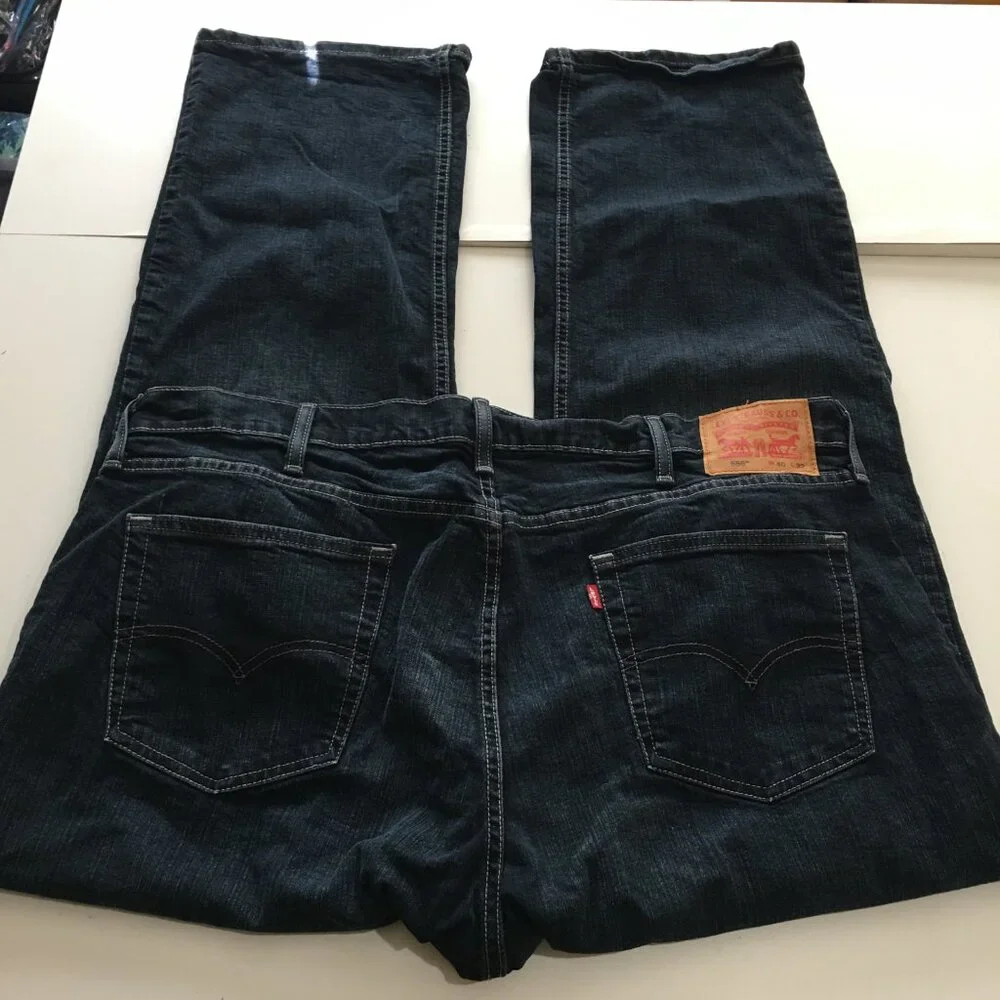 Levi's 559 Relaxed Straight Mens Jeans Size 40x32 Dark Wash
